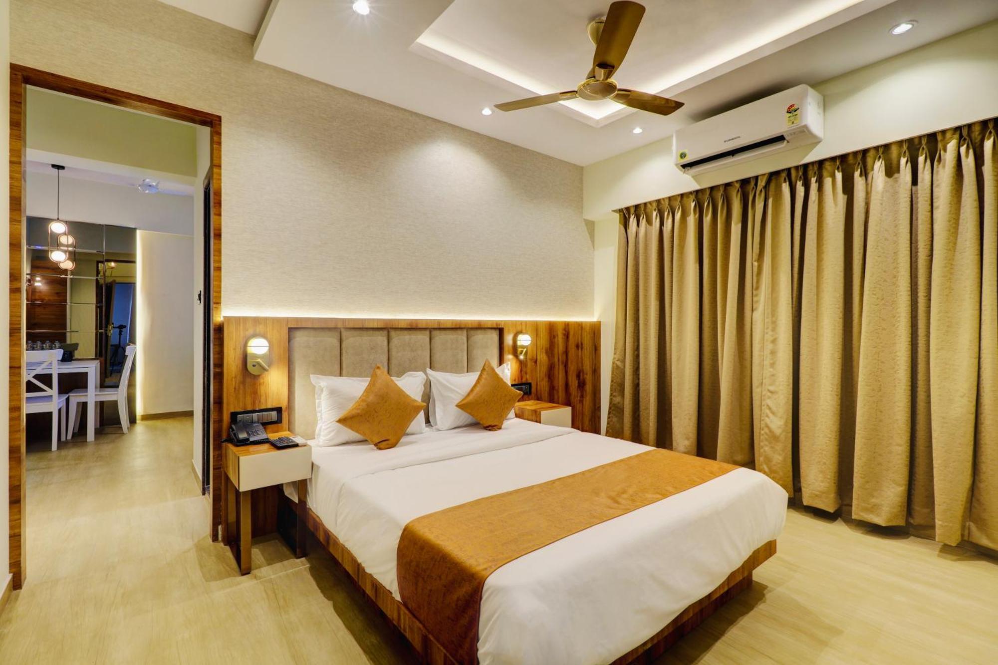 Home2 Studio Apartments มุมไบ ภายนอก รูปภาพ